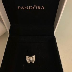 Pandora Bow Charm 🎀